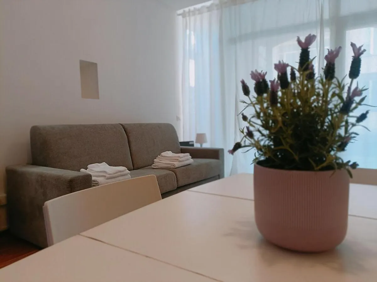Lilla Loft Apartment Lucca 0*,