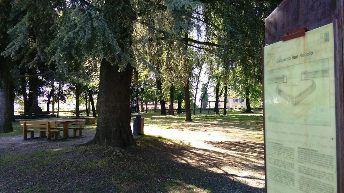Lilla Loft Apartment Lucca Italy