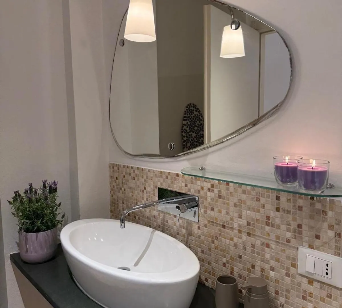 Lilla Loft Apartment Lucca 0*,  Italy